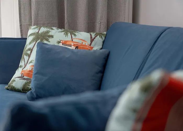 Tasteful Near Centennial Hall By Renters Apartament